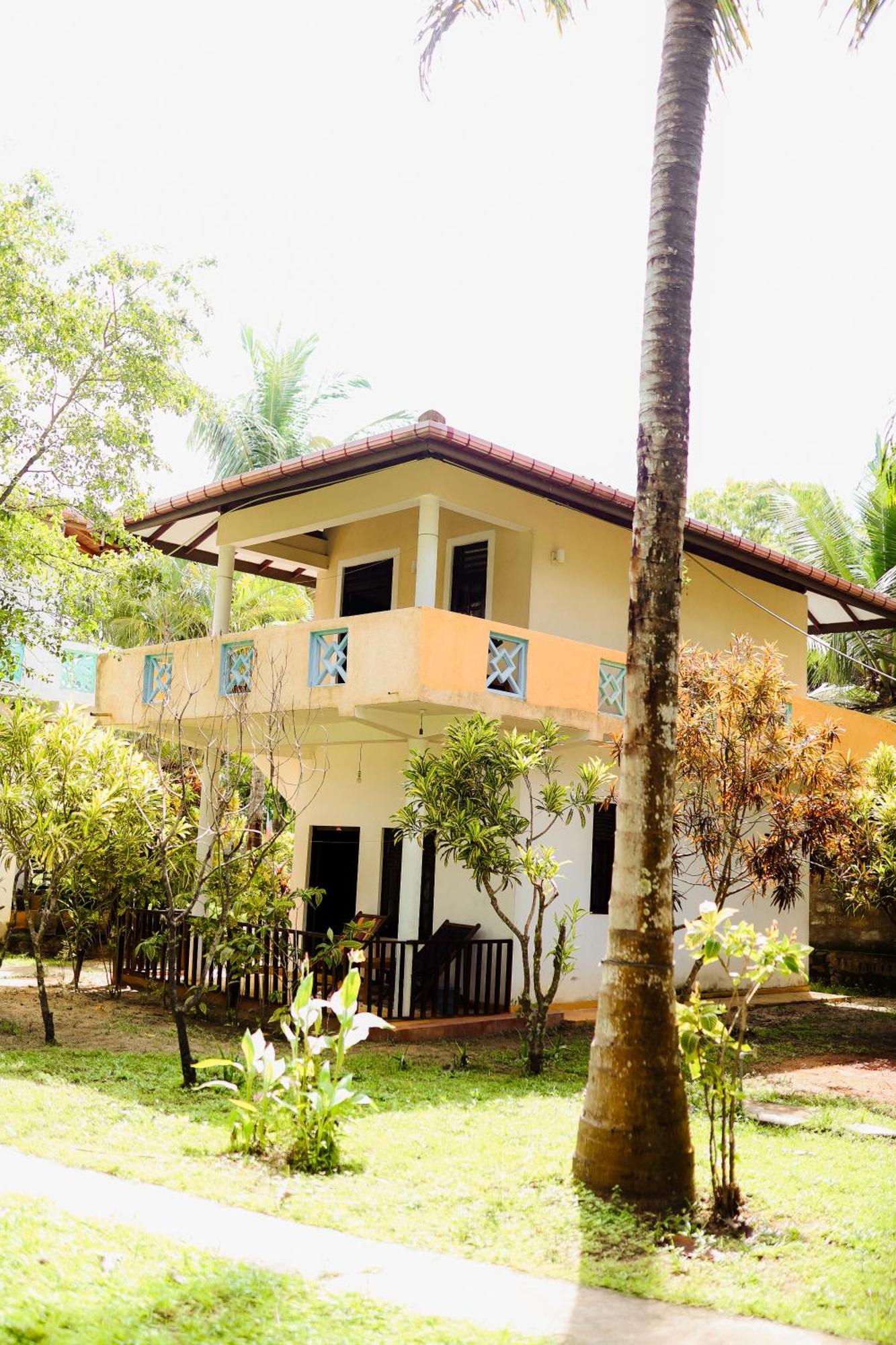 Beach Lagoon Guesthouse Tangalle Ngoại thất bức ảnh