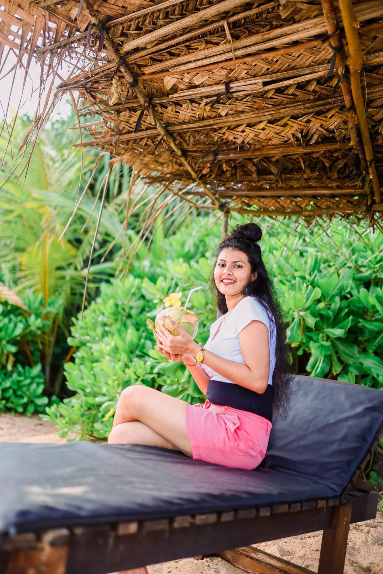Beach Lagoon Guesthouse Tangalle Ngoại thất bức ảnh