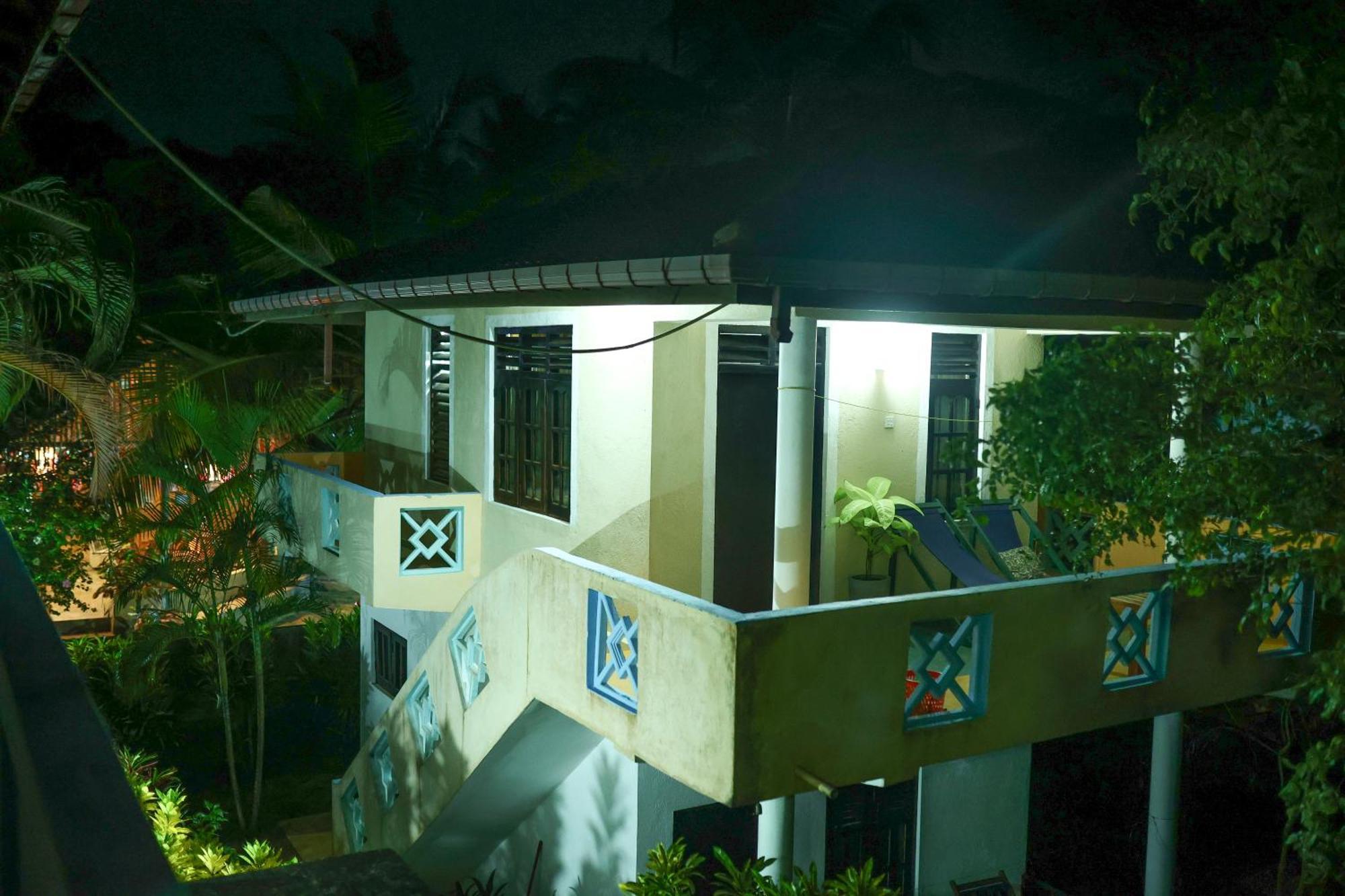 Beach Lagoon Guesthouse Tangalle Ngoại thất bức ảnh
