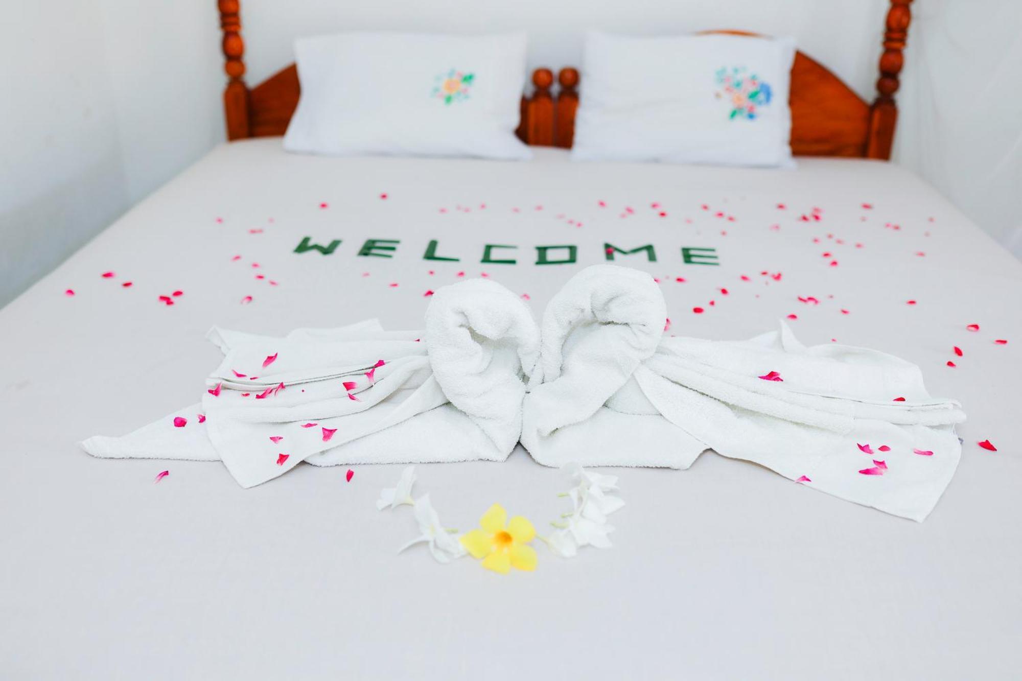 Beach Lagoon Guesthouse Tangalle Ngoại thất bức ảnh