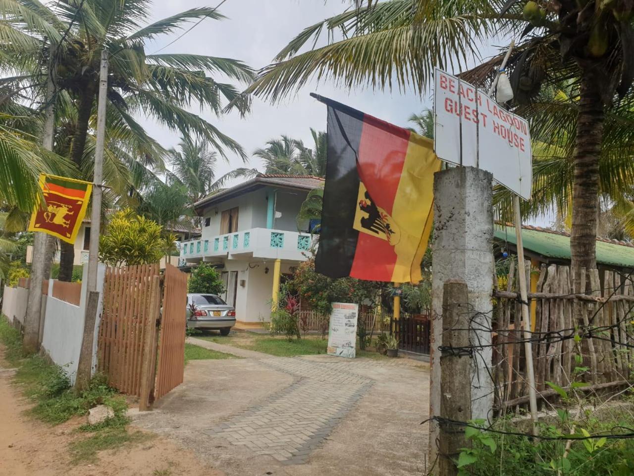Beach Lagoon Guesthouse Tangalle Ngoại thất bức ảnh
