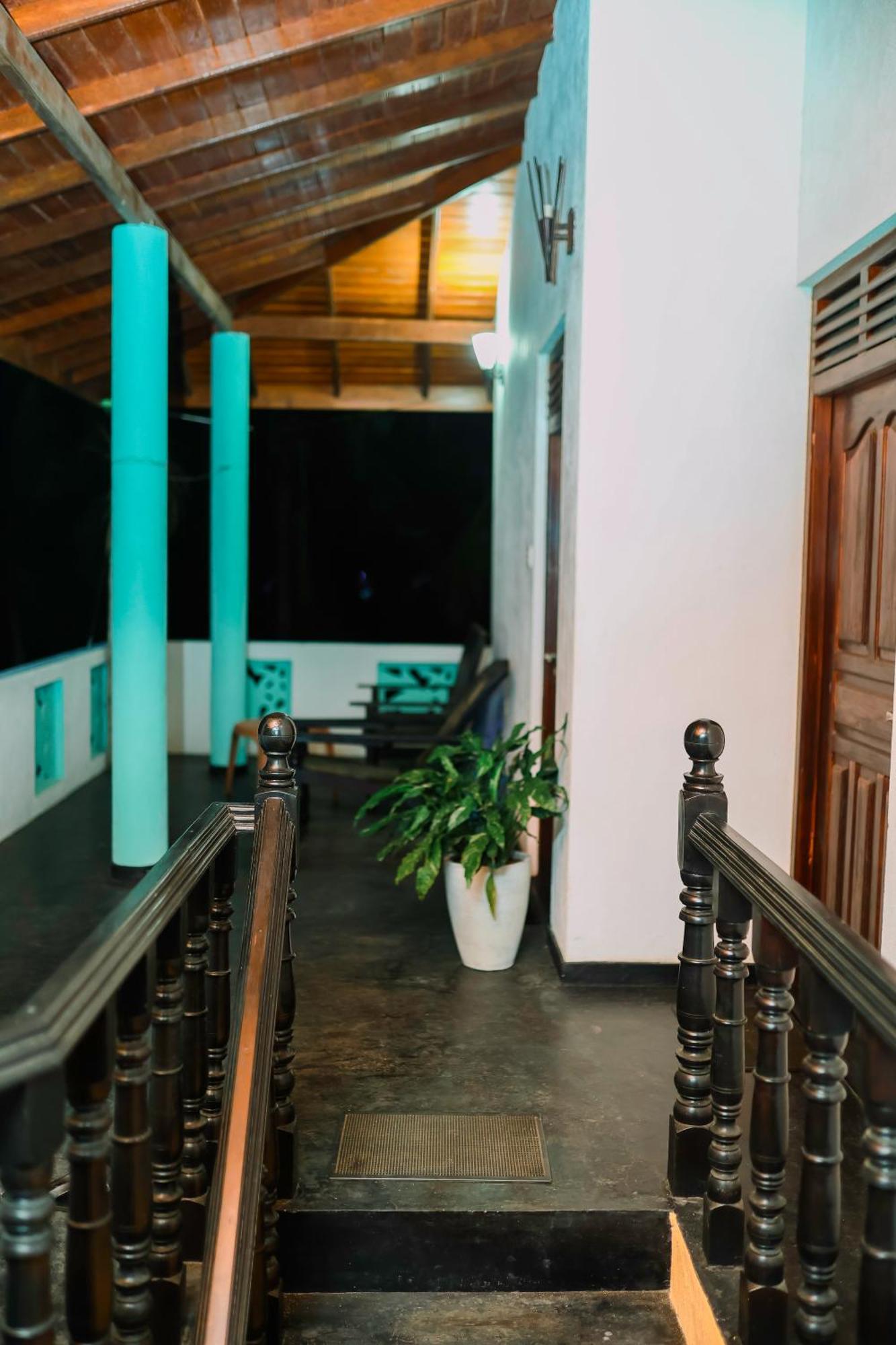 Beach Lagoon Guesthouse Tangalle Ngoại thất bức ảnh