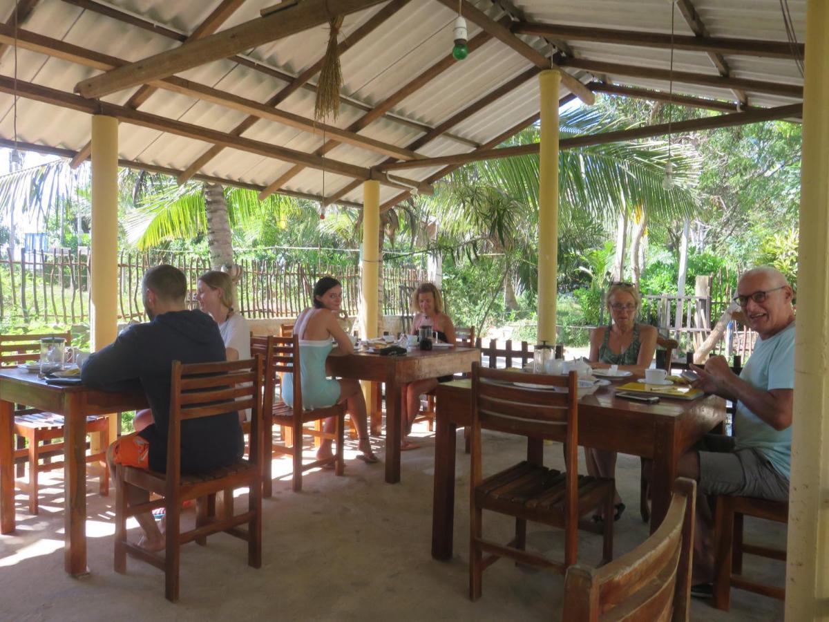 Beach Lagoon Guesthouse Tangalle Ngoại thất bức ảnh